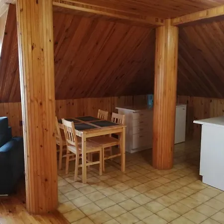 Warszawska 13 Apartman